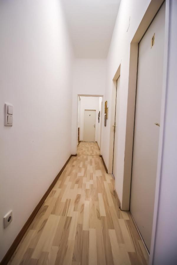 Private In Shared Pr3 Apartahotel